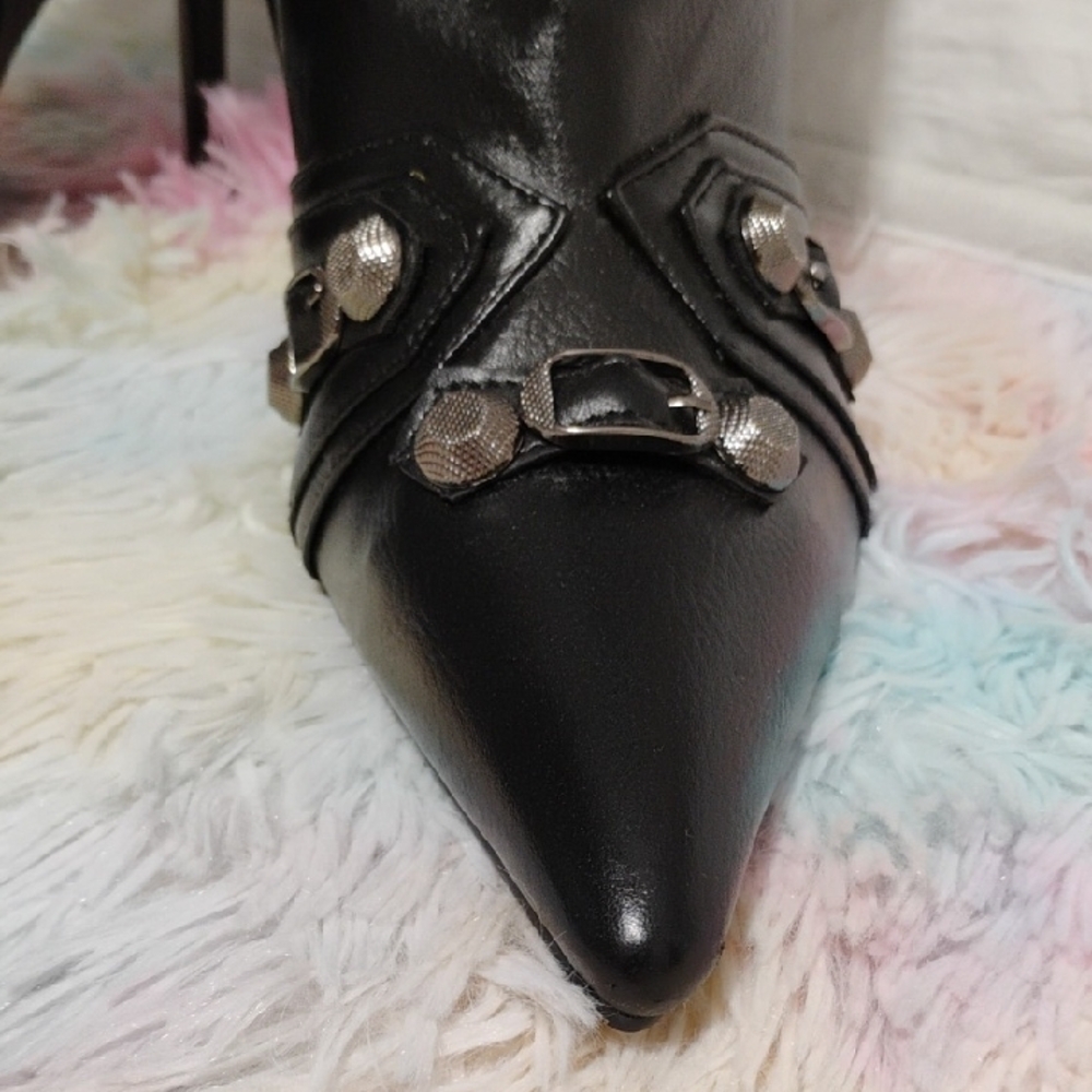SALE! NWOT Black Knee-High Faux Leather Studded Boots Sz.41 (#23) - Picture 14 of 14